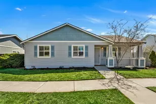 61134 Brookhollow Dr, Bend, OR 97702 - Photo 1