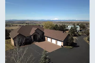 1115 NE Clark Drive, Madras, OR 97741 - Photo 1