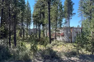 17087 Kingsburg Rd, Bend, OR 97707 - Photo 1