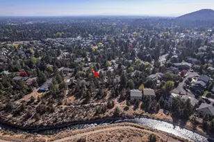 2877 NE Lotno Dr, Bend, OR 97701 - Photo 1