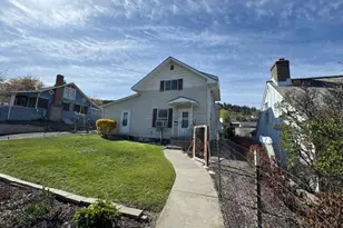 304 E Main St, John Day, OR 97845 - Photo 1