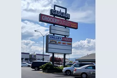 7571 Or-62, White City, OR 97503 - Photo 1