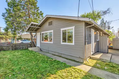 22 Elm Street, Medford, OR 97501 - Photo 1