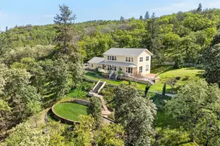 2875 Mel Lowe Ln, Medford, OR 97501 - Photo 1