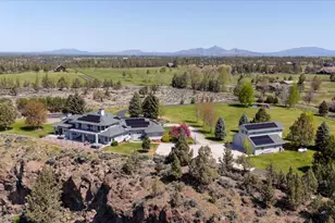 3533 SW 63rd St, Redmond, OR 97756 - Photo 1