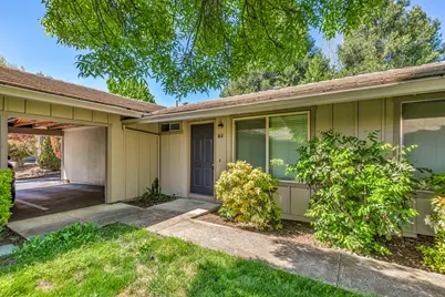 300 Shafer Lane #A4, Jacksonville, OR 97530 - Photo 1