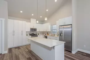 16662 Cabin Lake Ln, La Pine, OR 97739 - Photo 1