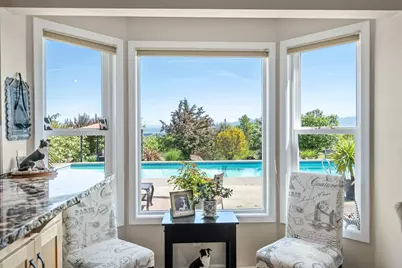 3715 Livingston Road, Central Point, OR 97502 - Photo 1