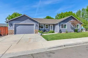 3643 Amelia Way, White City, OR 97503 - Photo 1