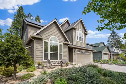 1821 Summer Place, Talent, OR 97540 - Photo 1