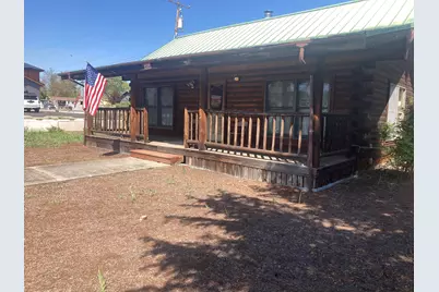 10744 Highway 62, Eagle Point, OR 97524 - Photo 1