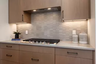 1134 NW Ochoa Dr, Bend, OR 97703 - Photo 8