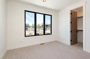1134 NW Ochoa Dr, Bend, OR 97703 - Photo 28