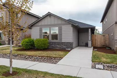 210 NW 30th Street, Redmond, OR 97756 - Photo 1