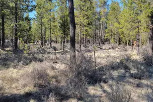 17122 Covina Rd, Bend, OR 97707 - Photo 1