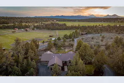 19395 Innes Market Road, Bend, OR 97703 - Photo 1