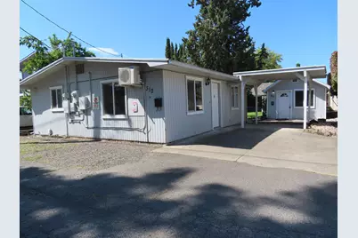 312 Bennett Avenue, Medford, OR 97504 - Photo 1