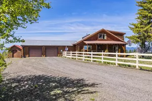 34840 Dawn Loop, Chiloquin, OR 97624 - Photo 1