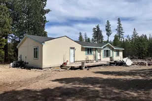 1000 Oregon Dr, Chiloquin, OR 97624 - Photo 1