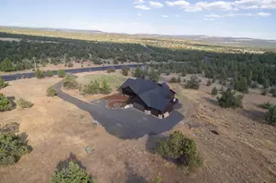 1492 Southeast Texas Circle, Prineville, OR 97754 - Photo 1