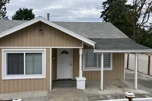 517 Spencer St, Medford, OR 97504 - Photo 1