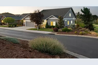 225 Morning Dove Trail, Eagle Point, OR 97524 - Photo 1