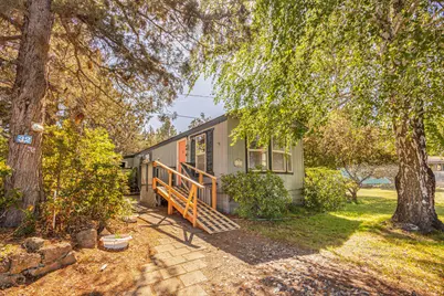 64100 N Hwy 97 #32, Bend, OR 97701 - Photo 1