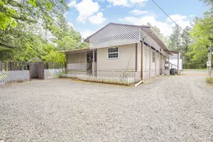 835 Southside Rd, Grants Pass, OR 97527 - Photo 1