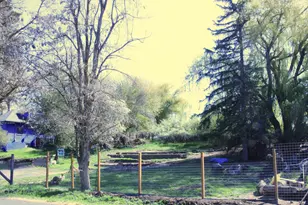 1859 Burns St, Klamath Falls, OR 97603 - Photo 1