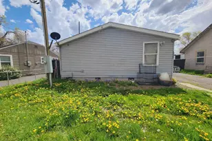 2530 Orchard Ave, Klamath Falls, OR 97601 - Photo 1