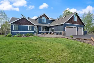 5665 SW Obsidian Ave, Redmond, OR 97756 - Photo 1