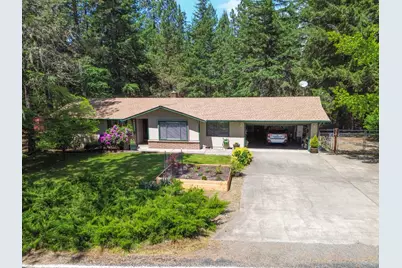 290 Becklin Drive, Merlin, OR 97532 - Photo 1