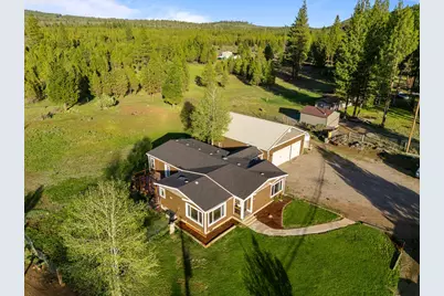 4323 Round Lake Road, Klamath Falls, OR 97601 - Photo 1