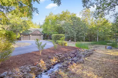 175 Carolbrooke Place, Grants Pass, OR 97526 - Photo 1