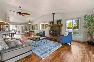 61270 Brookswood Blvd, Bend, OR 97702 - Photo 1