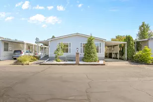 20055 Hwy 62, Shady Cove, OR 97539 - Photo 1