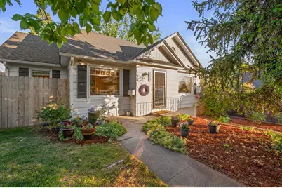 1914 E Lowell Street, Klamath Falls, OR 97601 - Photo 1