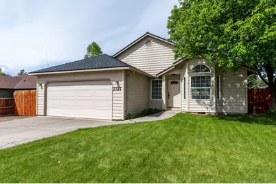 2327 NE Moonlight Drive, Bend, OR 97701 - Photo 1