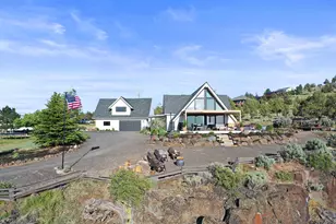 6267 SE Scenic Dr, Prineville, OR 97754 - Photo 1