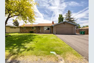 5030 Barry Avenue, Klamath Falls, OR 97603 - Photo 1