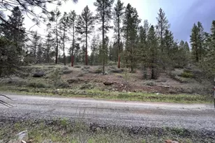 22 Whitetai Ln, Bonanza, OR 97623 - Photo 1