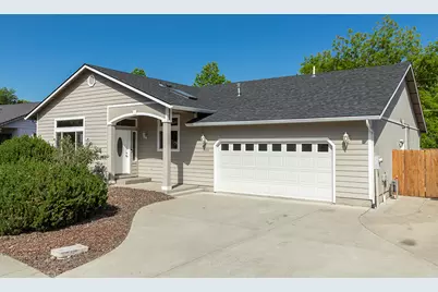 1706 Blue Moon Lane, Grants Pass, OR 97527 - Photo 1