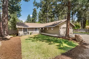 60068 Minnetonka Ln, Bend, OR 97702 - Photo 1