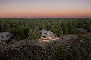 69295 Hawksflight Dr, Sisters, OR 97759 - Photo 1