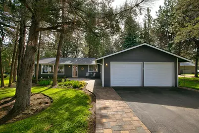 61292 Robin Hood Lane, Bend, OR 97702 - Photo 1