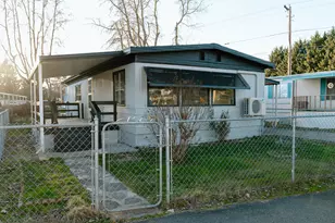 351 Beechwood Dr, Grants Pass, OR 97526 - Photo 1