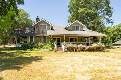 244 Griffin Road, Grants Pass, OR 97526 - Photo 1