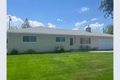 4720 Onyx Avenue, Klamath Falls, OR 97603 - Photo 1