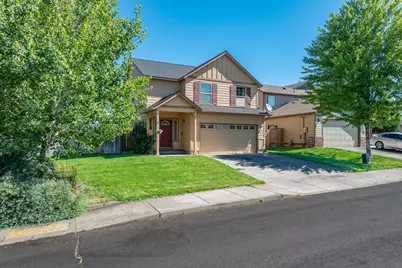 805 NE Redwood Avenue, Redmond, OR 97756 - Photo 1