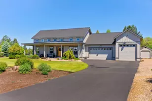 21340 View Ln, Bend, OR 97701 - Photo 1